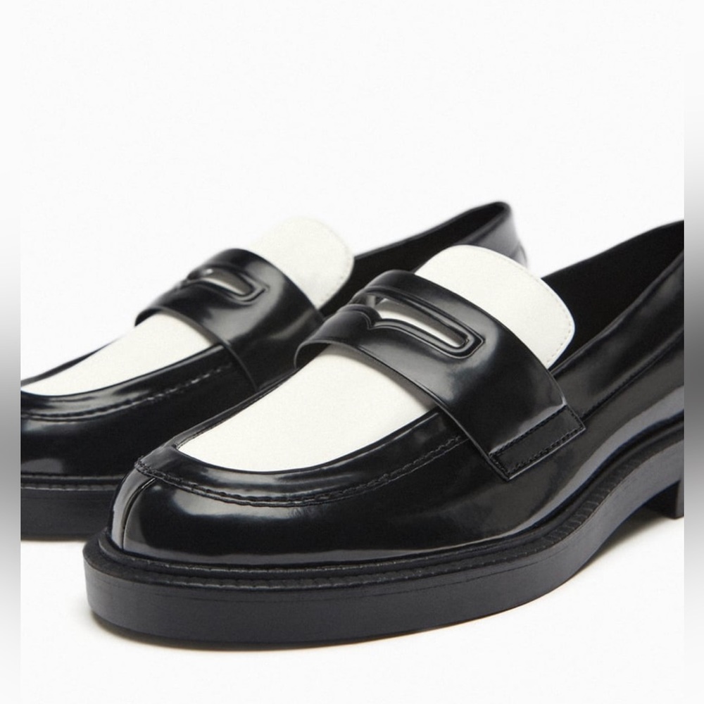 Zara CONTRAST LOAFERS Goat Leather vamp